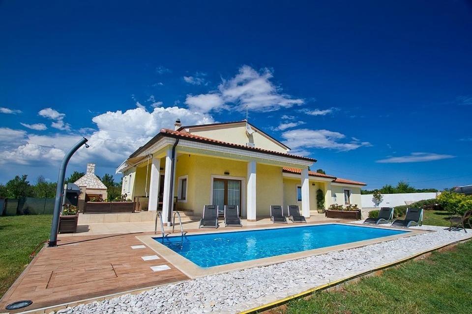 Villa Maggie Šišan Ruang foto
